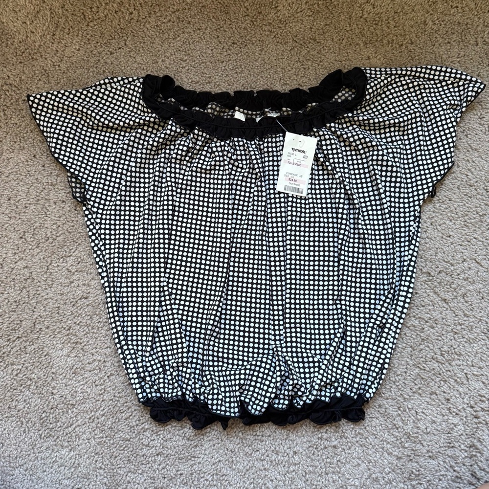 NWT Max Studio Blouse black & white small